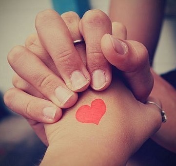 Как трогательно до слез признаться девушке в любви